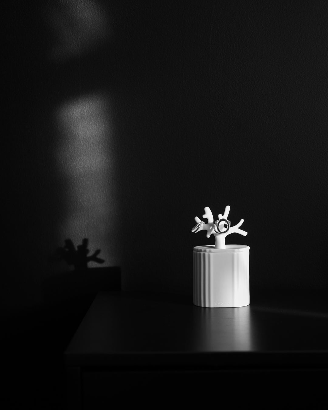 Ki - pojemnik z porcelany Parian