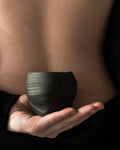 Canyon Black - czarka z czarnej gliny