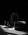 Origami Black - świeca z czarnej porcelany